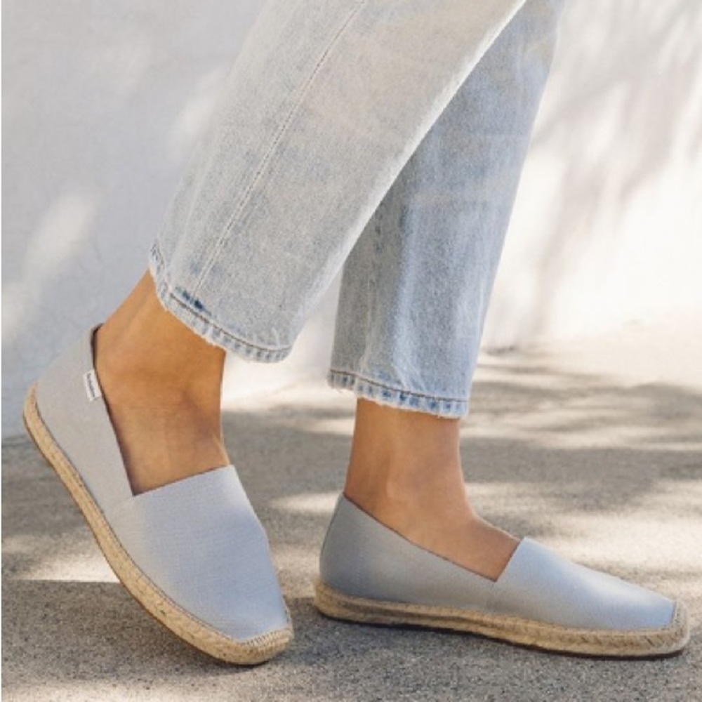 NWT Soludos Espadrilles “The Original Dali”